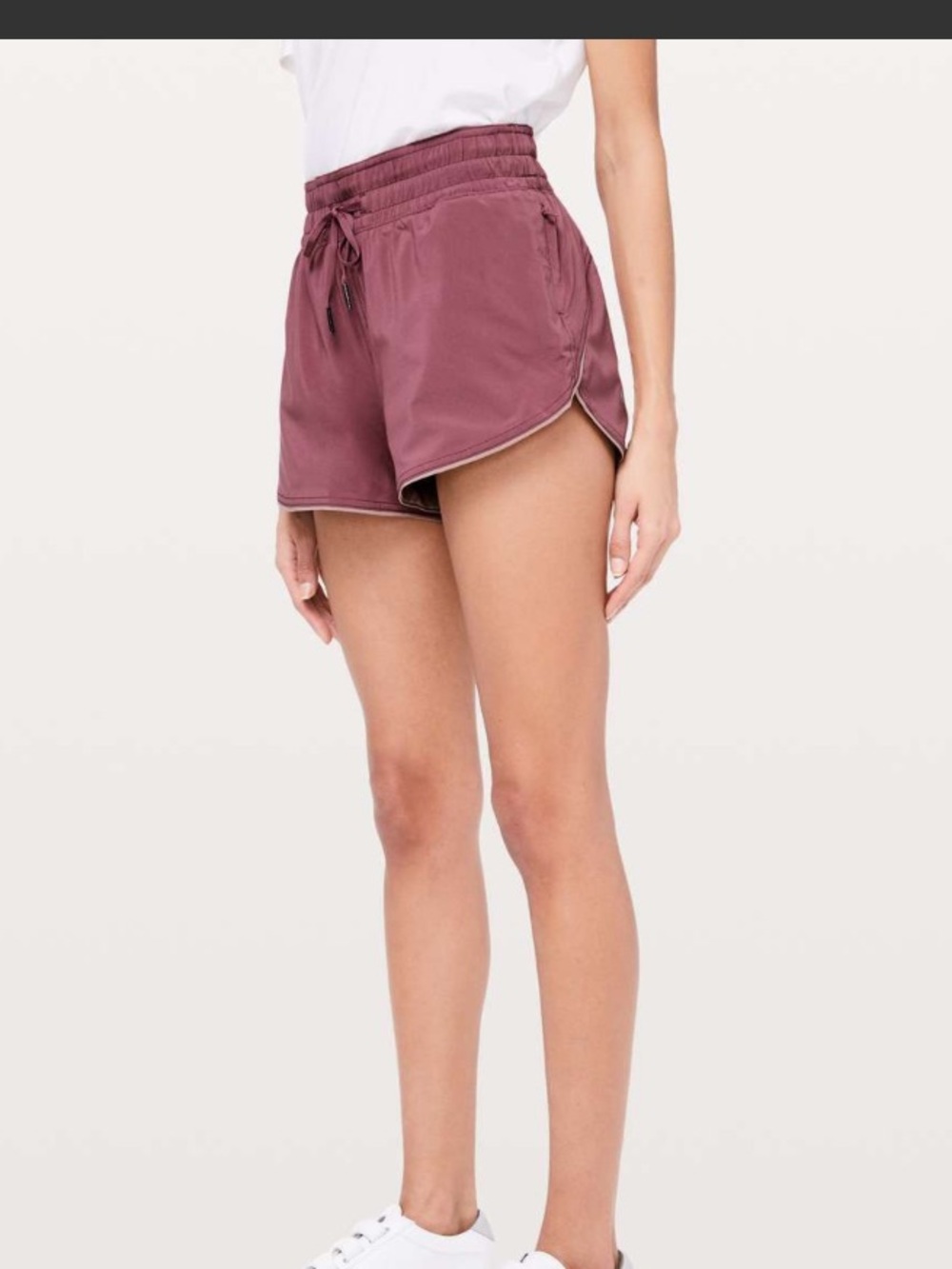 Women’s Lululemon Choose A Side Short *3" | Size 8